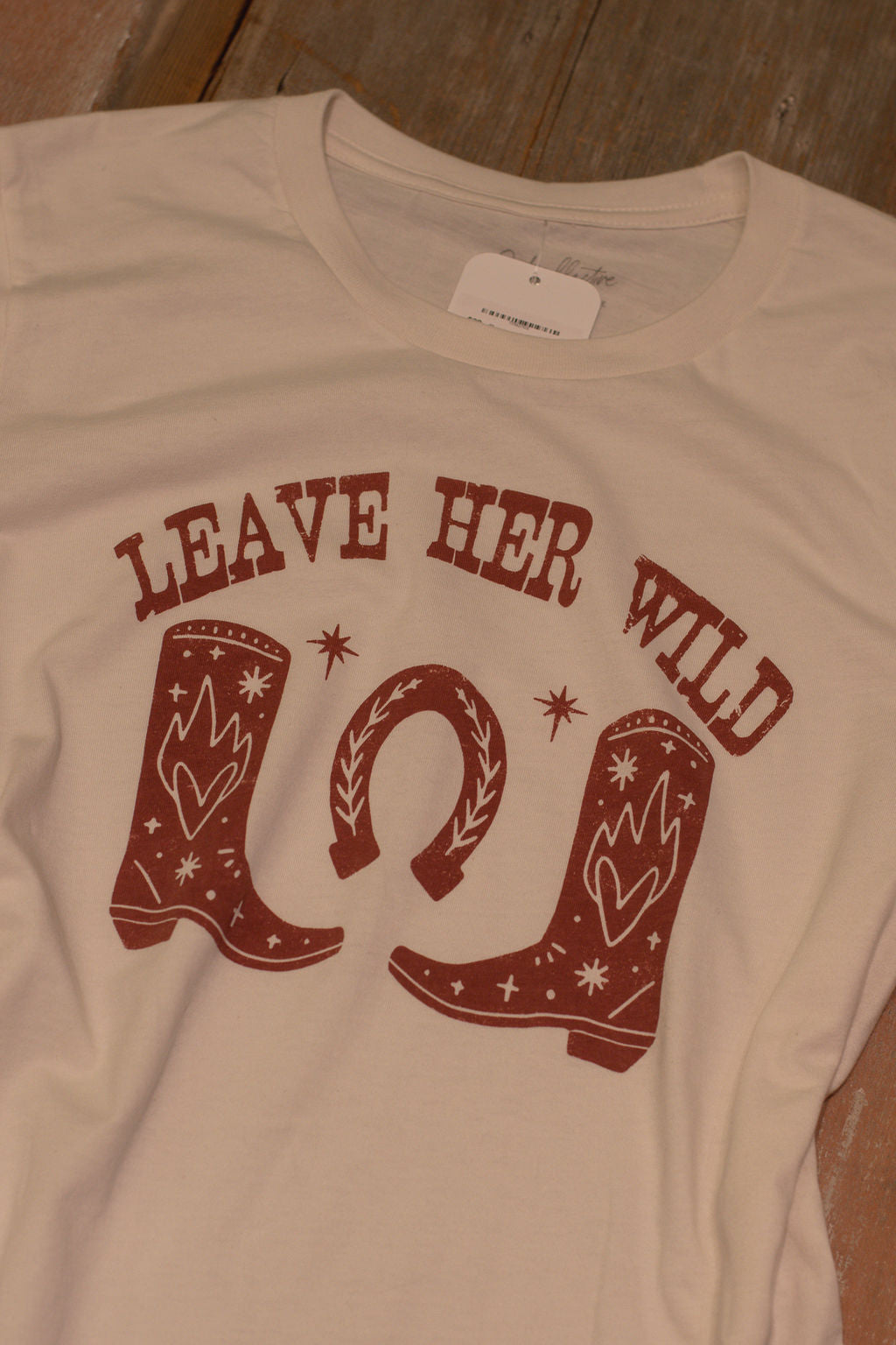 Leave Her Wild Graphic T-Shirt