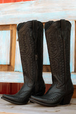 Load image into Gallery viewer, Ariat: Women&#39;s Western Black Casanova Boot
