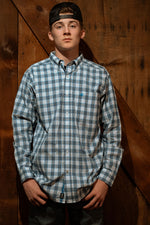 Load image into Gallery viewer, Ariat: Pro Series Phoenix Classic Fit Shirt
