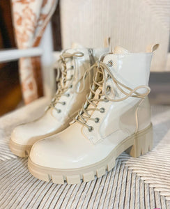 Cream Cray Boot