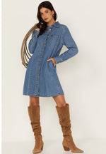 Load image into Gallery viewer, Wrangler: Women&#39;s Denim Long Sleeve Western Dress
