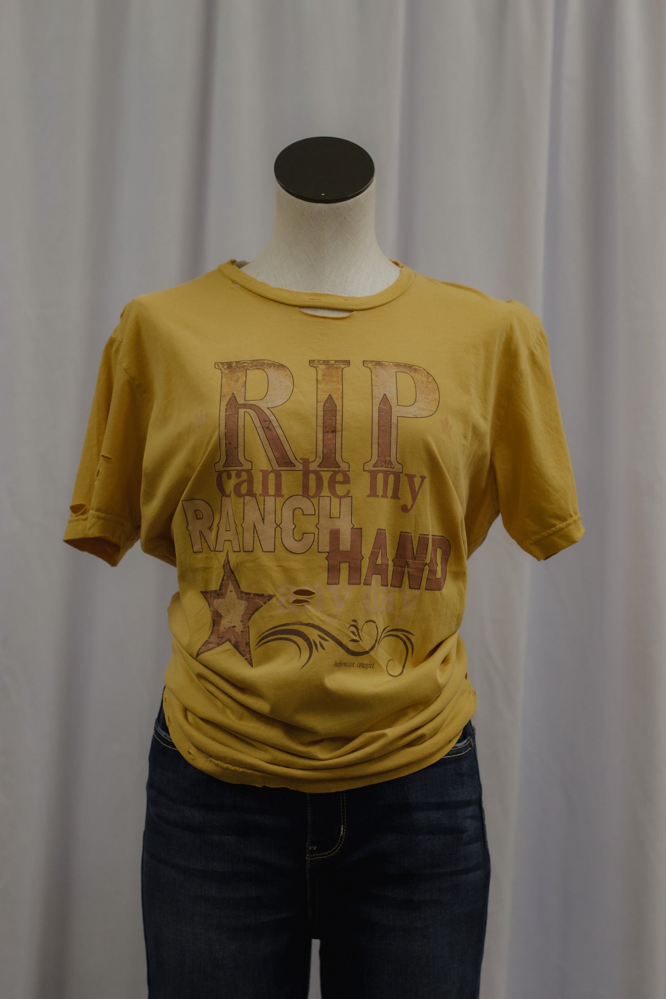 Rip Yellowstone Distressed Ranch Hand Tee